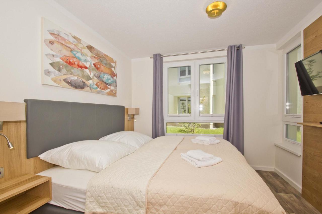 Meeresblick Residenzen FeWo 68 deluxe, inklusive Sauna und Schwimmbadnutzung im AHOI Sellin Goehren  Exterior foto